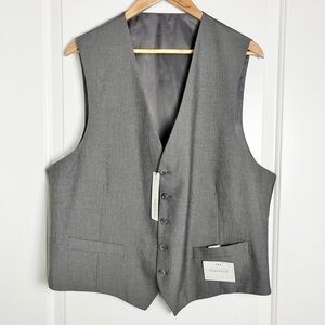 NWT Perry Ellis Portfolio Men's Gray Vest - 5 Button, Front Pockets, Size XL